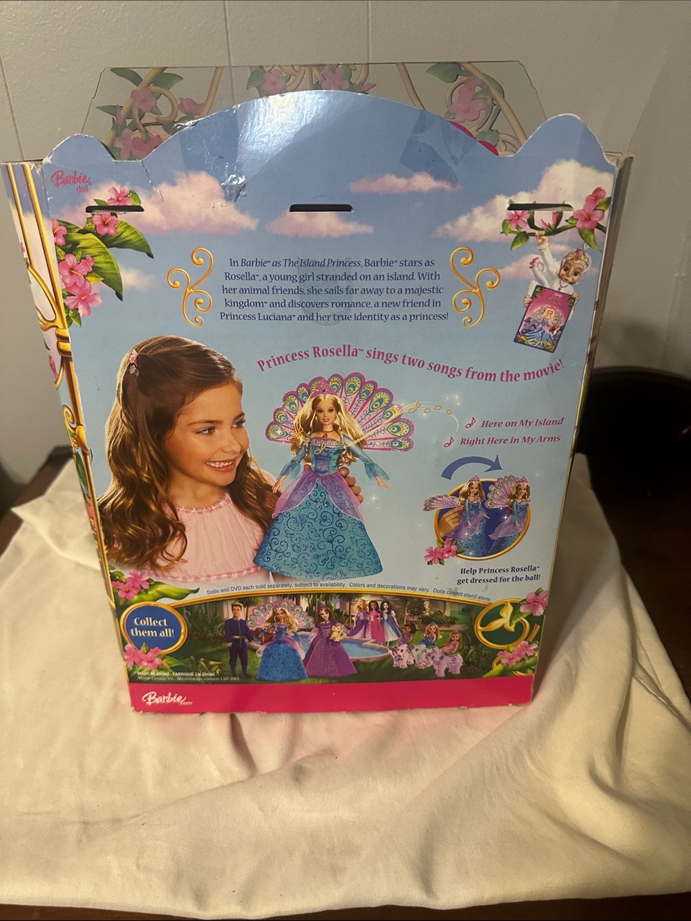 Barbie The Island Princess Doll in Pink, Blue, Purple - Picture 6 of 7